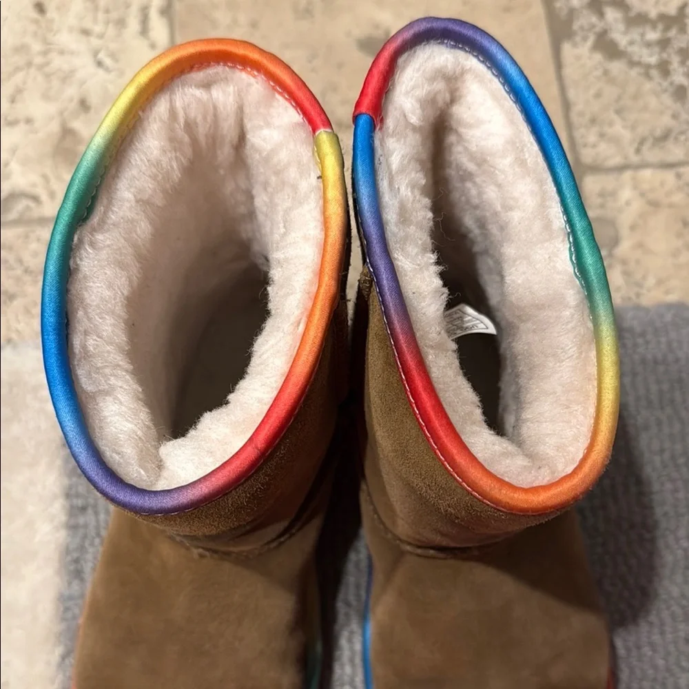 Amazing UGG Brown Boots with Rainbow Sole - Picture 7 of 8